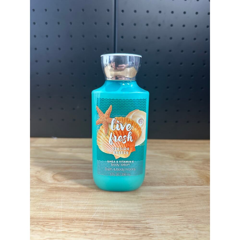 Bath & Body Works Live Fresh Seaside Breeze Shea Vitamin E Lotion New 8 Oz